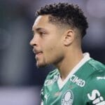 Palmeiras propõe transação disciplinar ao STJD para evitar suspensão de Vitor Roque