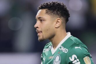 Baixas no elenco podem levar Bruno Rodrigues ao primeiro clássico pelo Palmeiras