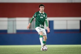 Proposta europeia ameaça permanência de Kelvi no Guarani para 2026