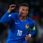 Lesionado, Mbappé deixa seleção e desfalca França diante do Azerbaijão