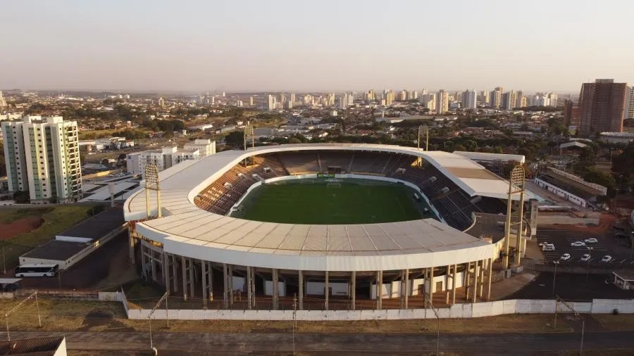 Ferroviária recusa pedido do Athletico-PR por ingressos extras para jogo decisivo na Série B