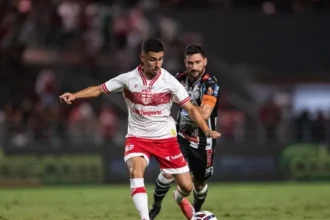 CRB recebe Vila Nova pela Série B; veja onde assistir e prováveis escalações