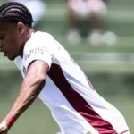 Matheus Reis reaparece no Sub-20 do Fluminense após um ano parado por lesão