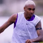 Vitinho e André voltam aos treinos e podem reforçar o Corinthians no clássico contra o São Paulo