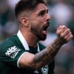 Série B chega à rodada final com Coritiba perto do título e disputa aberta por acesso e permanência