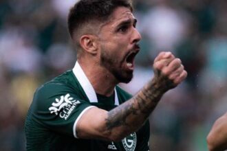 Série B chega à rodada final com Coritiba perto do título e disputa aberta por acesso e permanência