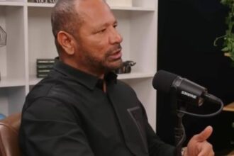 Pai de Neymar adquire marca Pelé por US$ 18 milhões, afirma colunista