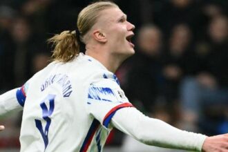 Noruega goleia Itália, mantém 100% nas Eliminatórias e volta à Copa após 26 anos
