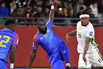Técnico da Nigéria alega “vudu” de rival após eliminação para o Congo na repescagem da Copa