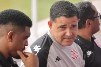 Bangu inicia pré-temporada para o Carioca 2026 sob comando de Flávio Tinoco