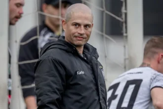 Alex renova com Operário-PR e terá primeira sequência entre temporadas como técnico
