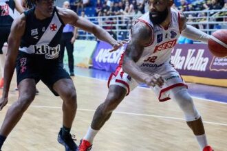Ala do Franca soma 24 pontos e conta que yoga e pilates ajudam a manter a forma no NBB