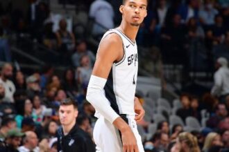 Spurs superam Thunder por 117 a 102 e encostam na liderança da NBA