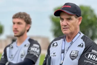 Paulo Roberto define rotina de treinos e começa a esboçar Votuporanguense para amistoso
