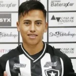 Sampaio Corrêa-RJ fecha com o atacante peruano Alexander Lecaros para a temporada 2026