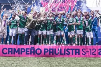 Palmeiras faz 2 a 0 no Corinthians e levanta o bicampeonato paulista Sub-12