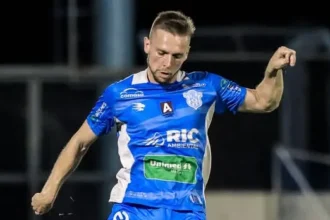 Marília confirma retorno do volante Kriguer e fecha elenco em 23 jogadores para a Série A3 de 2026