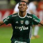 Gabriel Jesus manifesta intenção de vestir novamente a camisa do Palmeiras