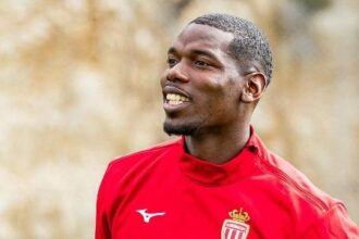 Pogba volta a ser inscrito pelo Monaco após suspensão por doping