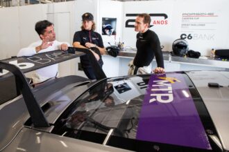 Max Wilson relata “emoção única” ao se preparar para a primeira corrida na Porsche Cup