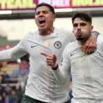Chelsea supera Burnley, engata terceira vitória seguida e assume vice-liderança provisória da Premier League