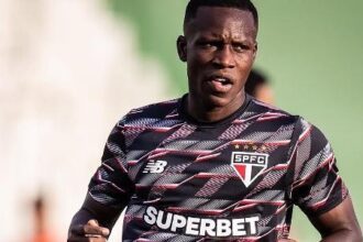 Caxias formaliza proposta de empréstimo por volante senegalês do São Paulo