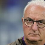 Dorival ainda não sabe se poderá usar Garro e Yuri Alberto na semifinal da Copa do Brasil