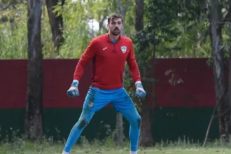 Portuguesa acerta retorno do zagueiro Eric Botteghin para a temporada 2026