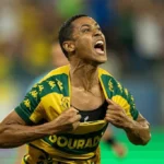 Náutico faz sondagens por Sander e Bruno Alves para a temporada 2026