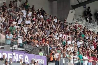 Pesquisa aponta que 36,4% dos torcedores aprovam clubes como SAFs