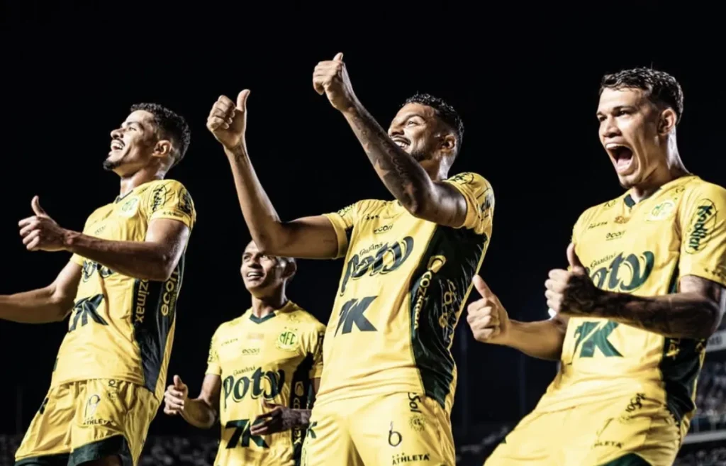 Reinaldo exalta invencibilidade do Mirassol no Maião e avisa adversários da Libertadores