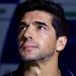 Flamengo ignora fala de Abel Ferreira sobre título “entregue” e mantém escalação completa