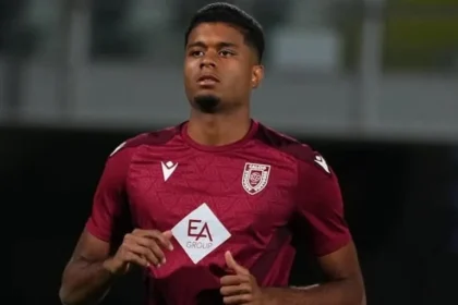 Botafogo mira contratação do volante Charlys, do Reggiana, para a próxima temporada