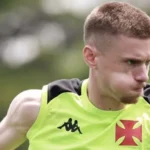 Maxime Domínguez retorna ao Vasco após empréstimo sem brilho no Toronto FC