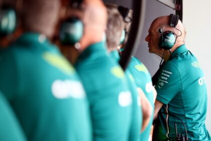 Reorganização da Aston Martin na Fórmula 1 pode ser provisória, aponta reportagem