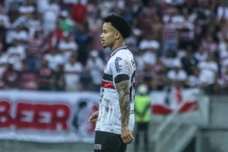 Santa Cruz sofre baixa e perde o lateral-esquerdo Nathan por decisão da CNRD