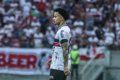 Santa Cruz sofre baixa e perde o lateral-esquerdo Nathan por decisão da CNRD