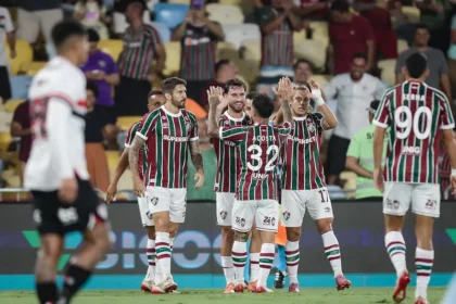 Fluminense aplica 6 a 0 no São Paulo e impõe maior goleada carioca no confronto