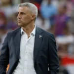 Goleada de 6 a 0 agrava temporada melancólica do São Paulo em 2025