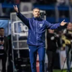 Vinícius Bergantin não seguirá no Avaí na temporada 2026