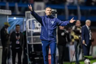 Vinícius Bergantin não seguirá no Avaí na temporada 2026