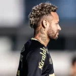 Neymar integra lista do Santos para confronto decisivo contra o Sport