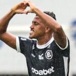 Corinthians abre conversas para contratar Pedro Rocha, artilheiro da Série B