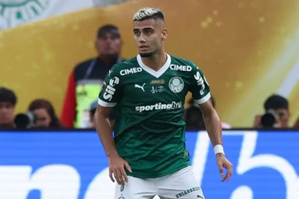 Flamengo provoca Andreas Pereira após erguer a Libertadores: “Ninguém morre nos devendo”
