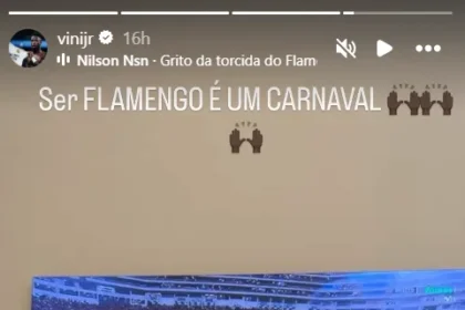 Vinicius Júnior comemora tetracampeonato do Flamengo na Libertadores