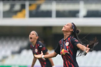 Red Bull Bragantino vence Santos e conquista a Copa Paulista Feminina 2025
