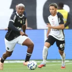 Ancelotti vê falhas pontuais como decisivas no empate do Botafogo com o Corinthians