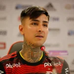 Pulgar minimiza lance com Bruno Fuchs na final da Libertadores e elogia Filipe Luís