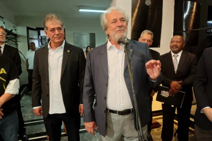 Luiz Antônio Torrano assume Ponte Preta e promove mudanças na diretoria