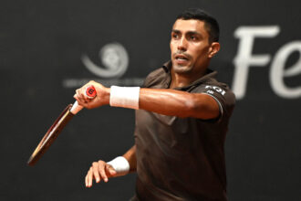 Monteiro encerra ano como nº 2 do Brasil; Eduardo Ribeiro sobe 24 posições na ATP